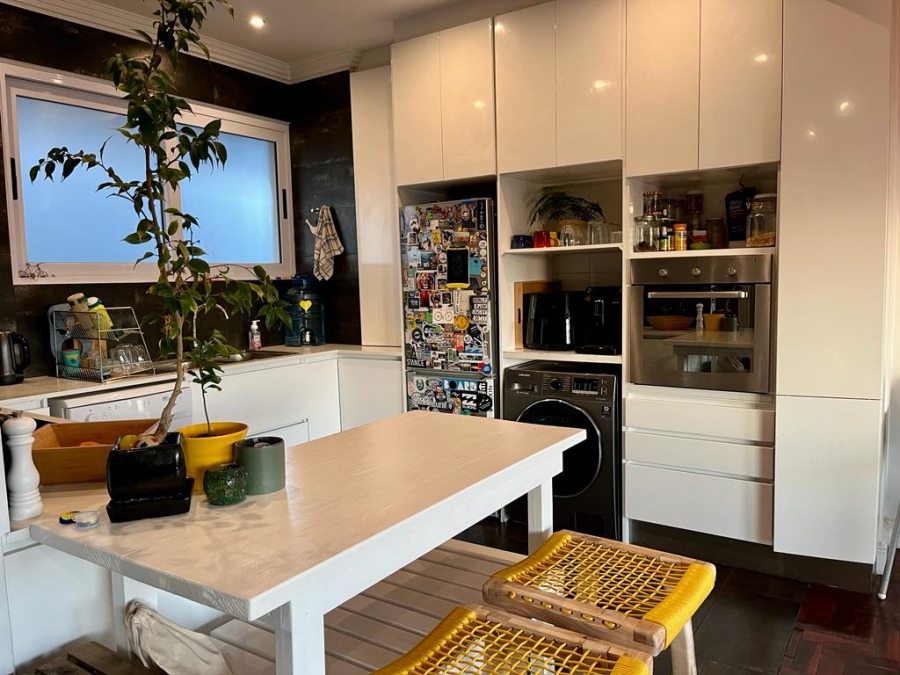 To Let 3 Bedroom Property for Rent in Sea Point Western Cape